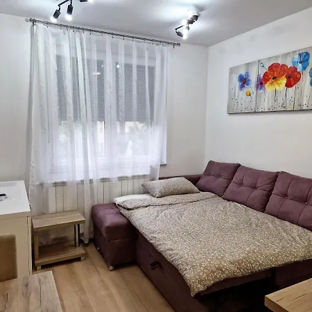 Apartment Gea 31 Sa Garaznim Mestom *