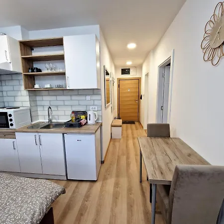 Apartment Gea 31 Sa Garaznim Mestom Novi Sad